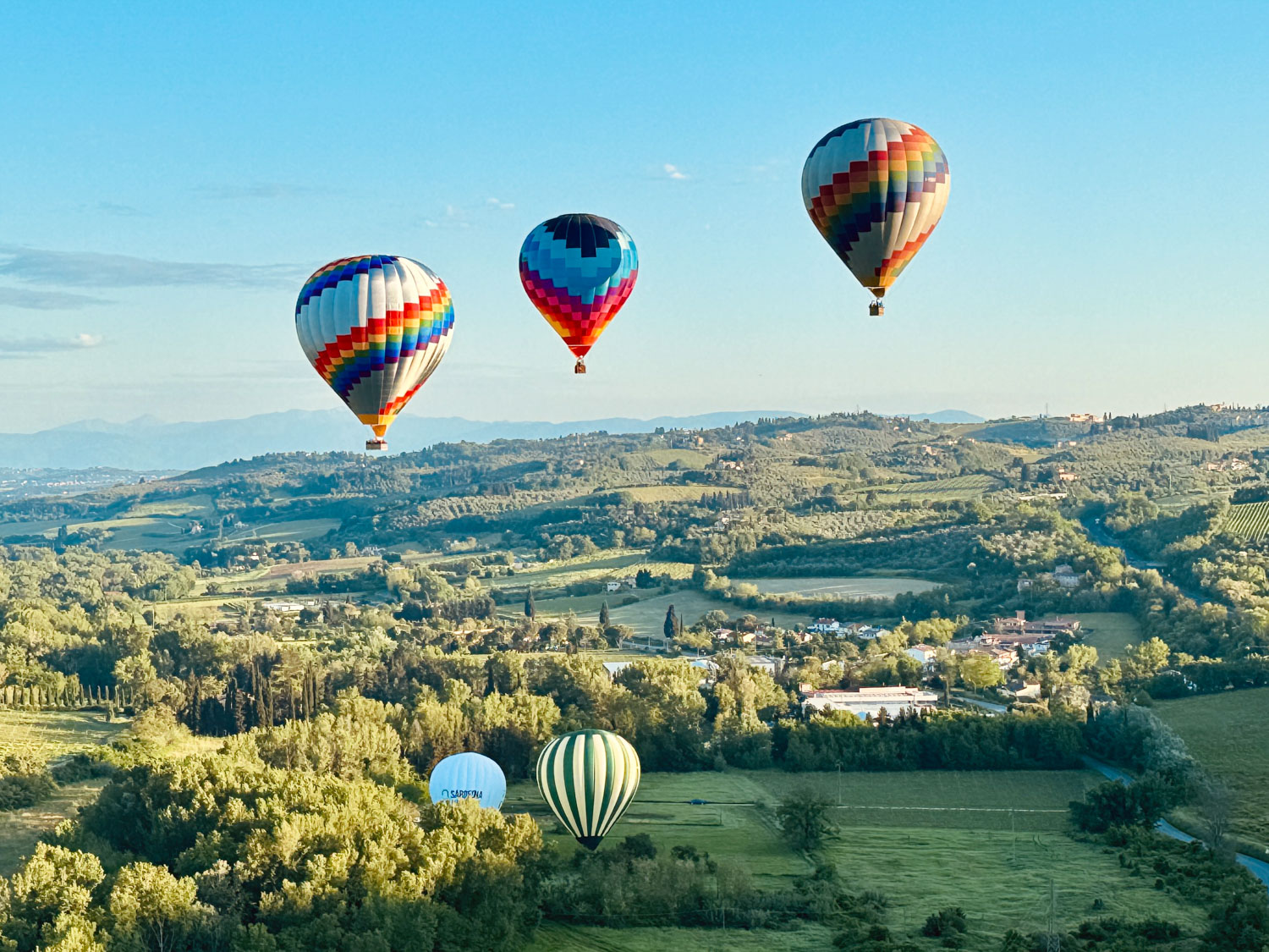 Private hot air Balloon flight in Chianti - Firenze Mongolfiere